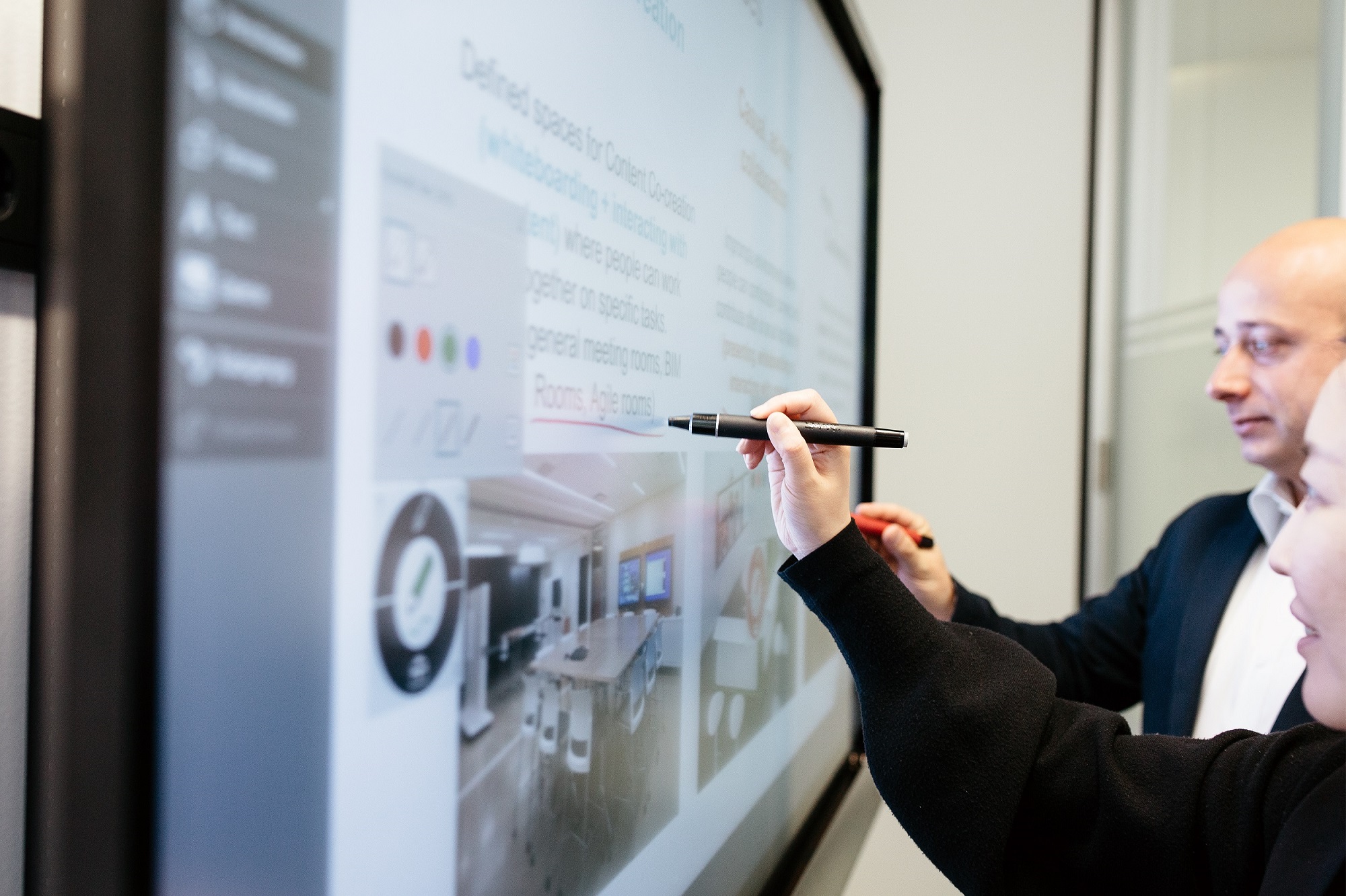 SMART Board 6265S-V3-PW Set