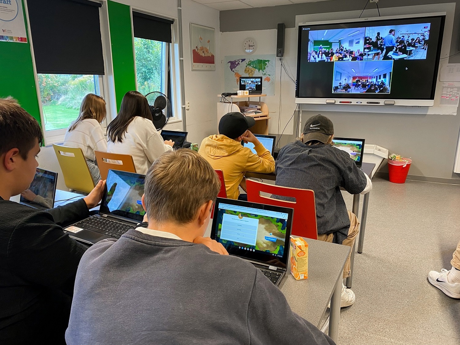 SMART Board 6286S-V3 Set EDUCATION